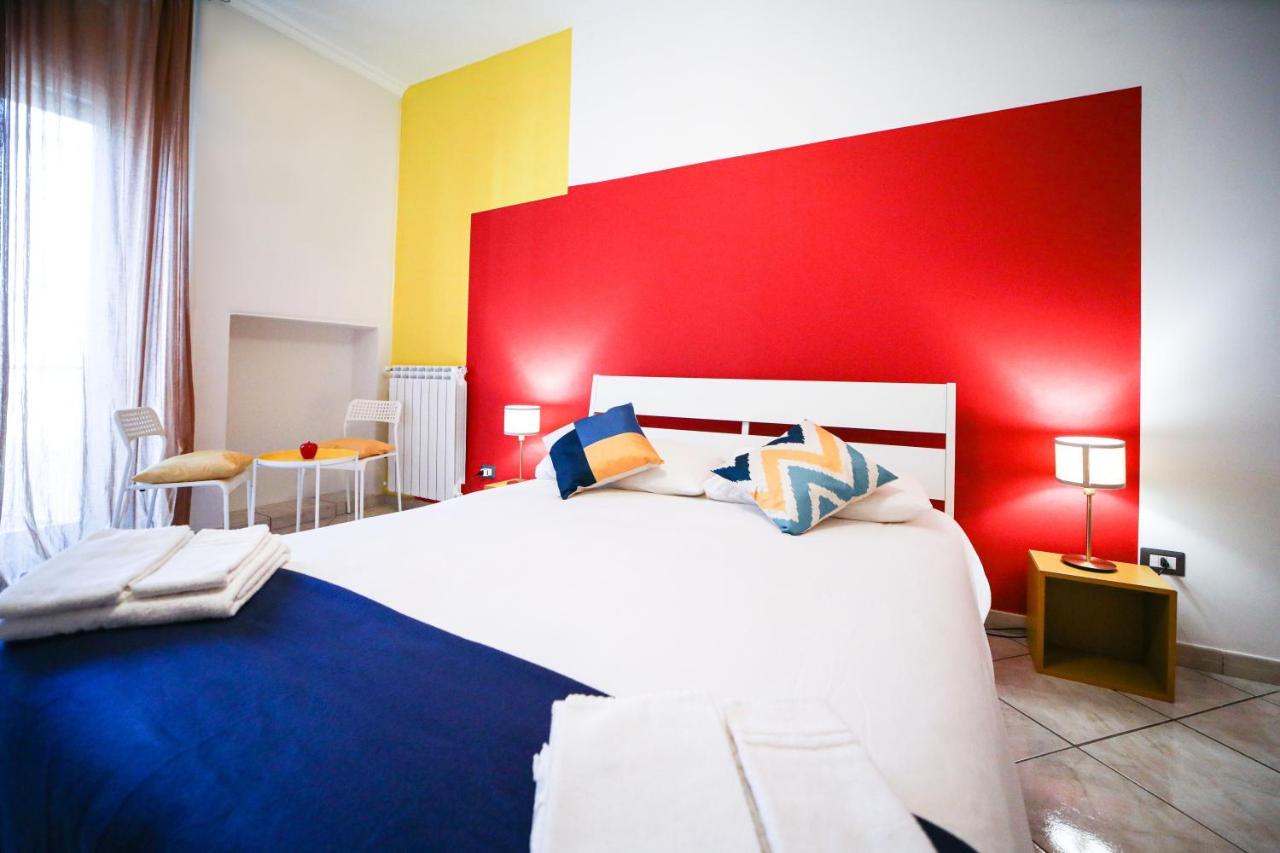 Materdays 24 Bed and Breakfast Napels Buitenkant foto