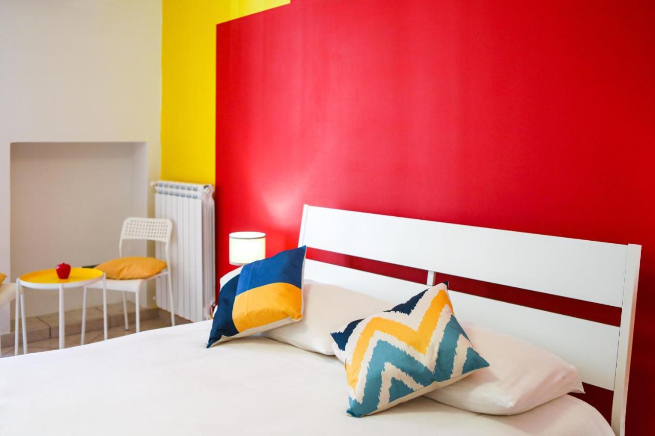 Materdays 24 Bed and Breakfast Napels Buitenkant foto